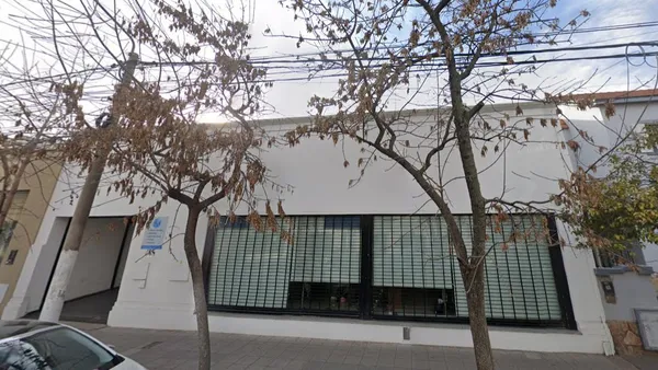 Local Comercial en 25 de Mayo al 400