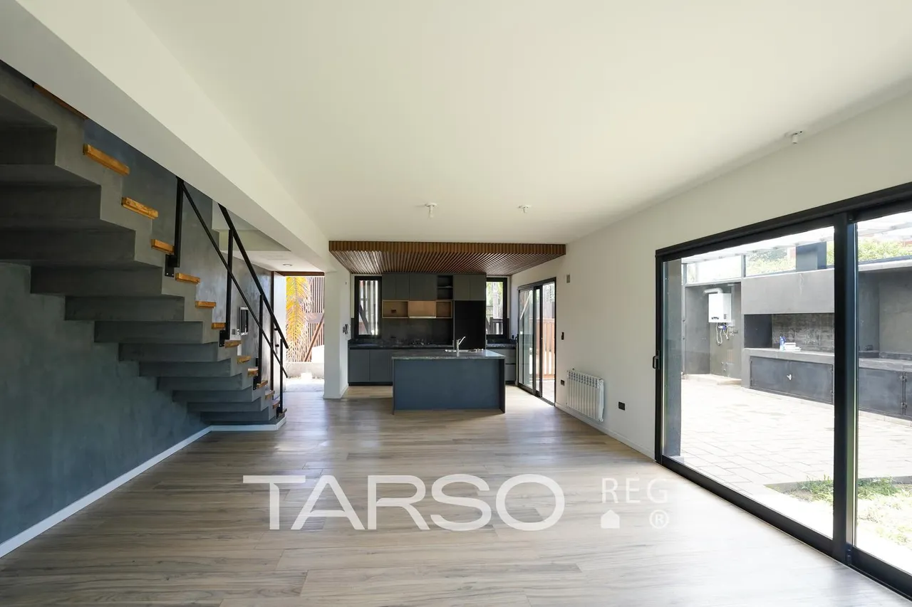 Casa en Duplex en venta 3 dormitorios Housing Viracocha