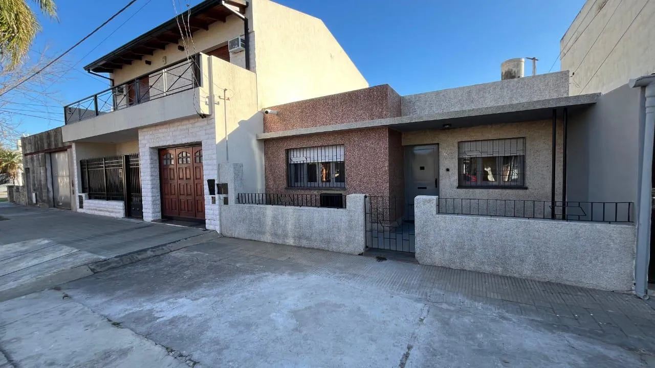 Casa en Pedro Lino Funes al 1400