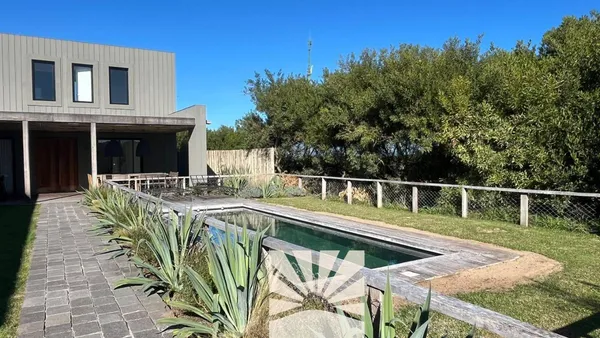 Casa en Maritimo al 100