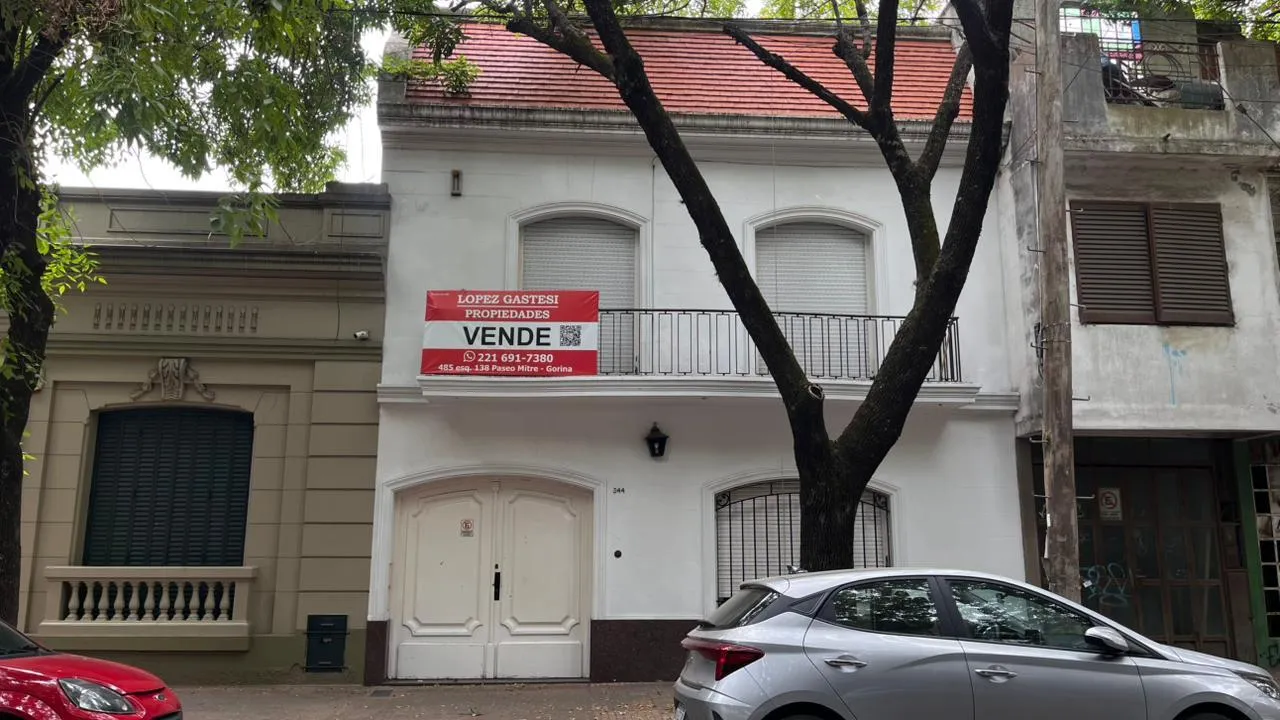 Casa en 10 e/42y43