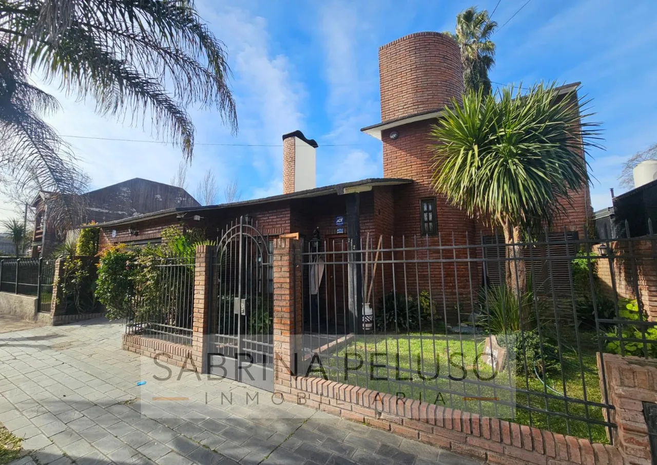 Casa en Manuel R. Balbi al 200