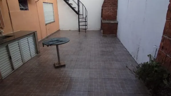 Casa en Anchoris al 1300
