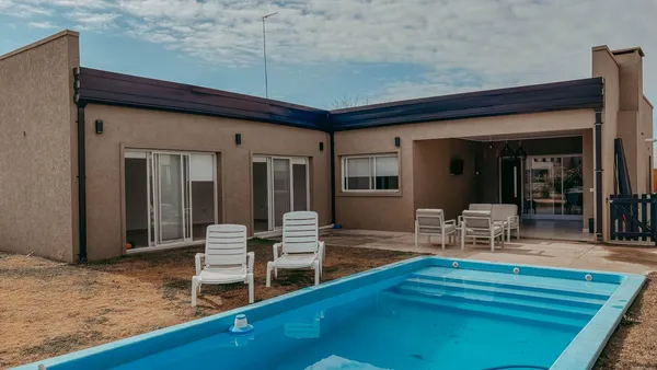Casa en Casa en Barrio San Ramon Pilar del Este