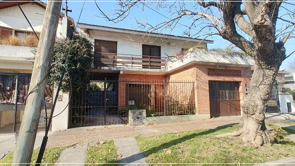 Casa en Avellaneda al 2600