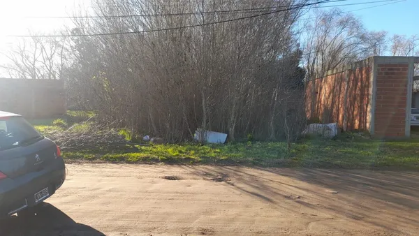 Terreno en SANTA MARIA DE ORO ENTRE CALLE 23 Y 25