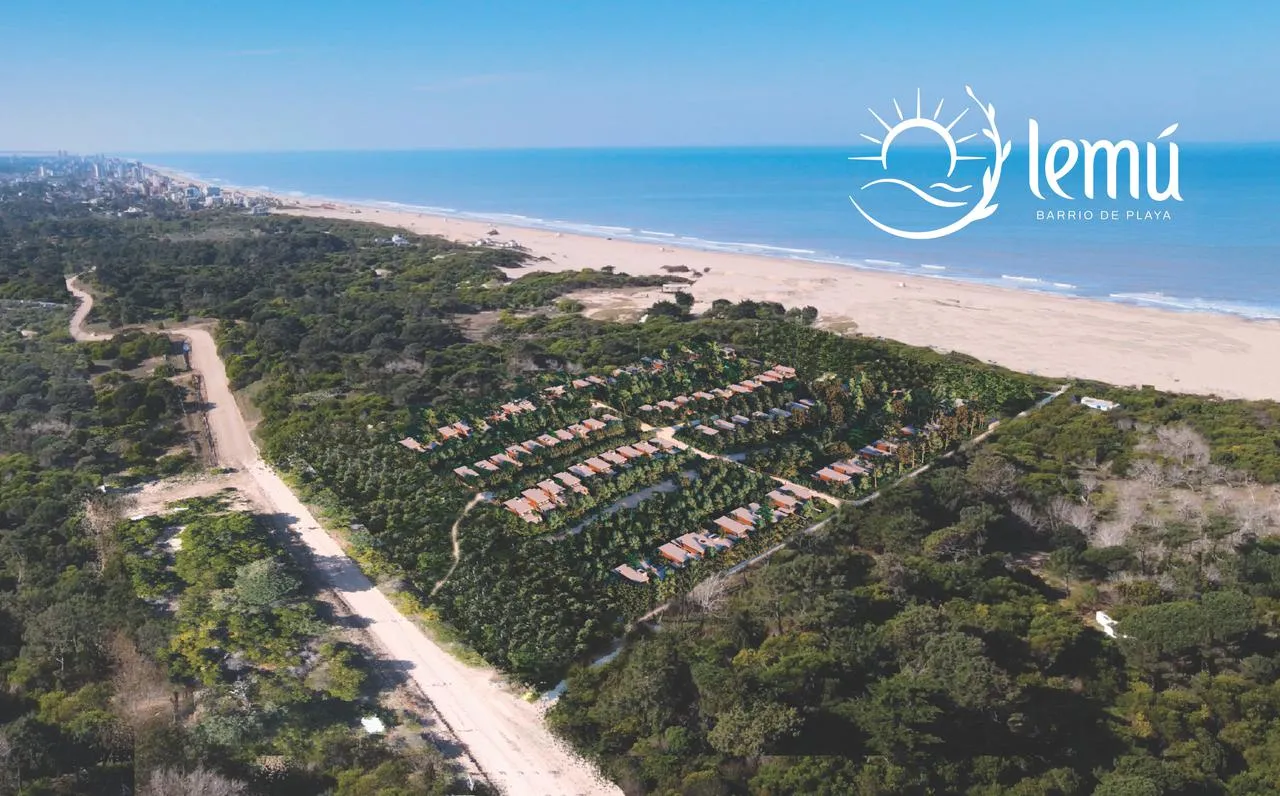 Terreno en Paseo 168 e/ Avenida 3 y Playa Mza 1 Lote 10