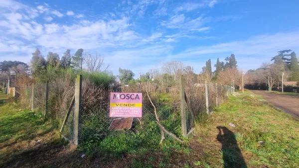 Terreno en Carola Lorenzini