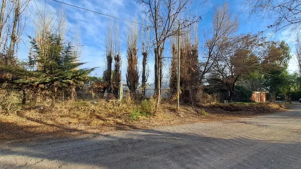 Terreno en Cruz del Sur al 4400