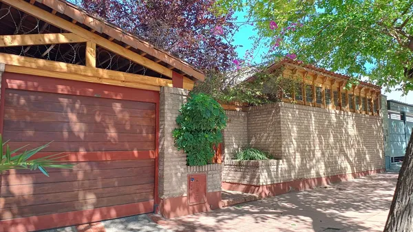 Casa en luzuriaga al 526