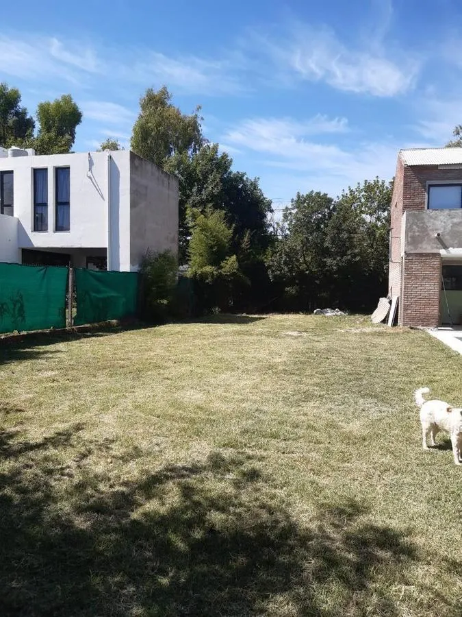 Terreno en Pasaje Del Sol 100