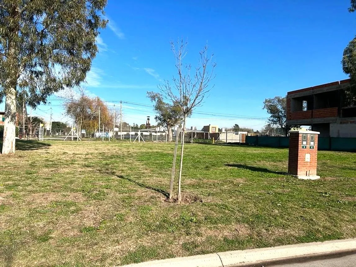 Terreno en Marino Acosta al 3000, Barrio Cerrado Santo Tomas
