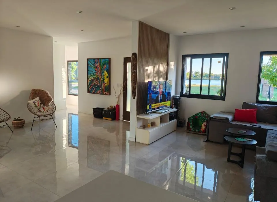 Casa en Casa en Venta - 3 Ambientes en Santa Isabel