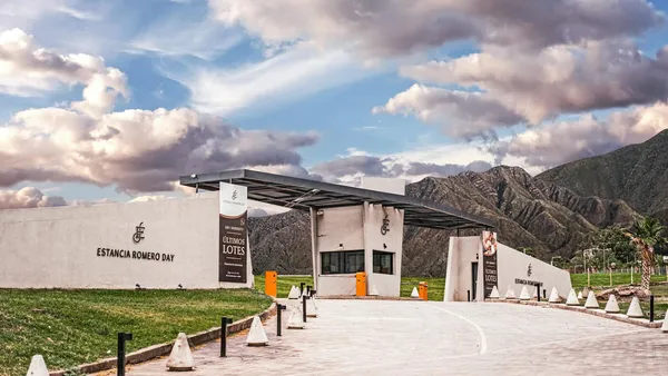 Terreno en B° Privado Estancia Romero Day