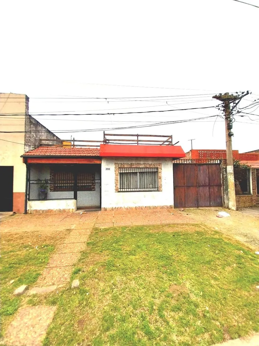 Casa en Centeno al 2000