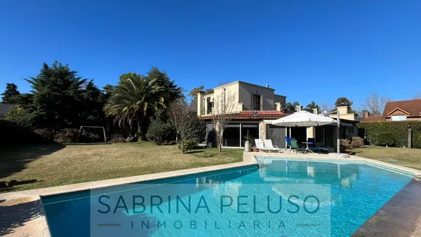 Casa en El Casco de Moreno