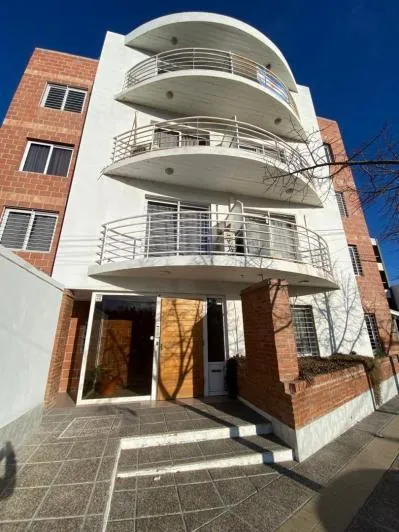 Departamento en Diagonal España al 400