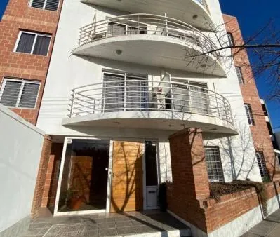 Departamento en Diagonal España al 400