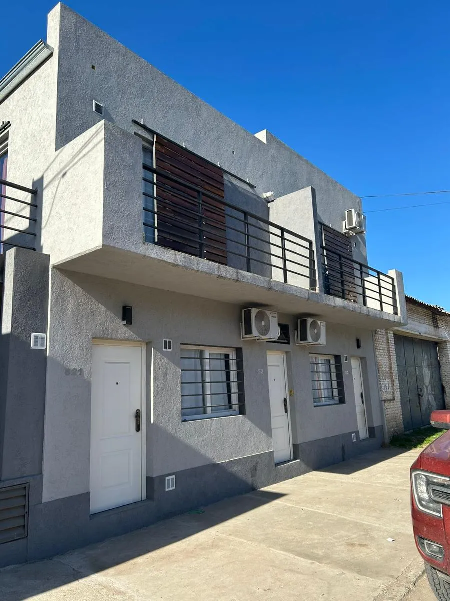 Departamento en Alberdi al 800