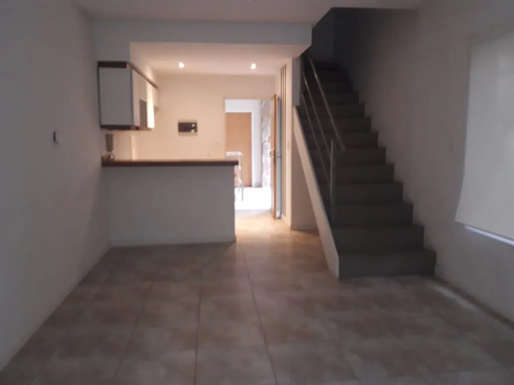 Departamento en SARAVI al 1400