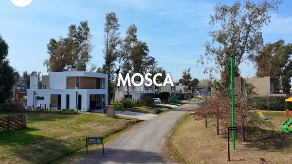 Terreno en Lote de 588 m² en Venta – Barrio Privado Álvarez del Bosque, Moreno