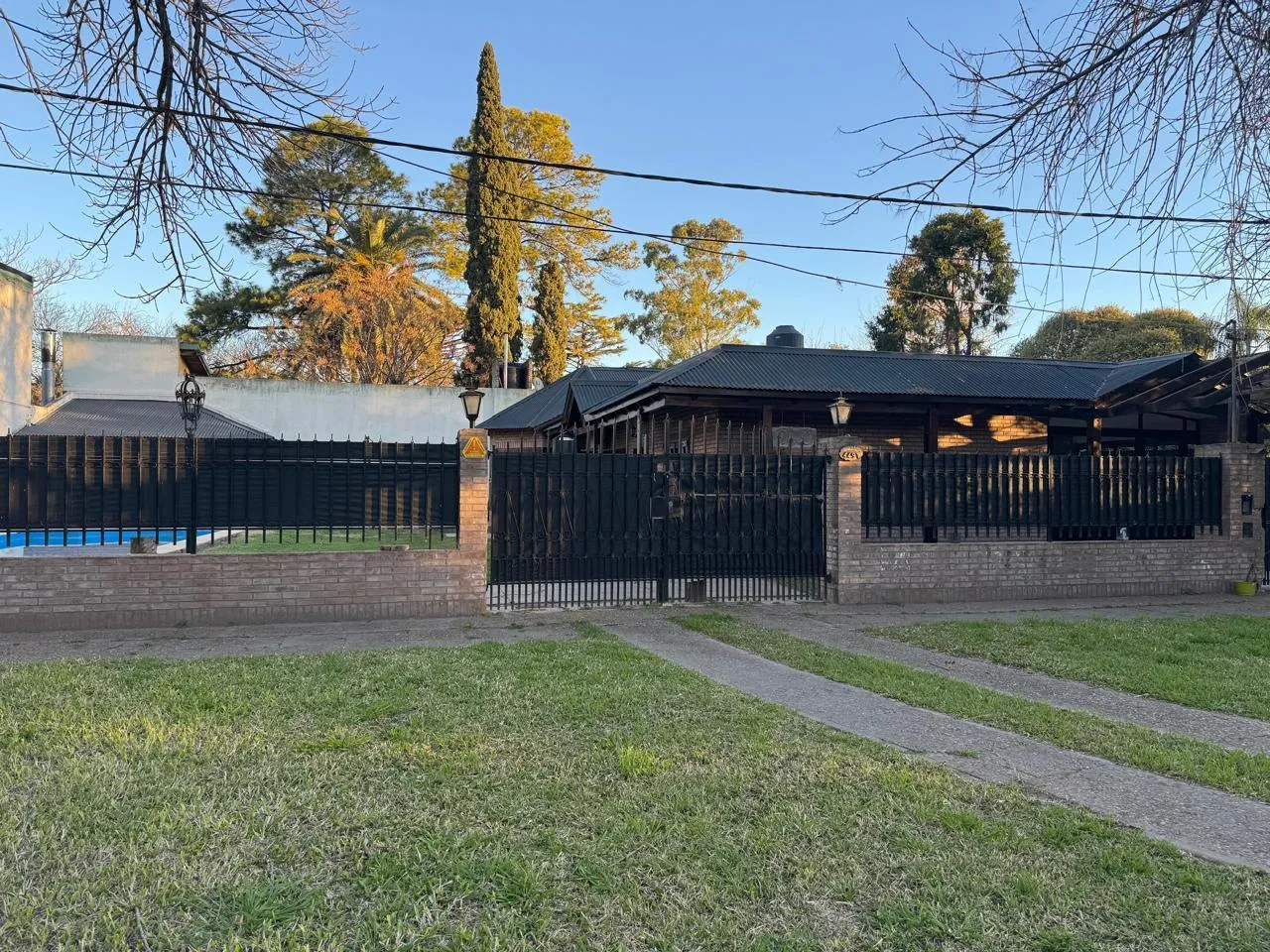 Casa en Av. America al 4400