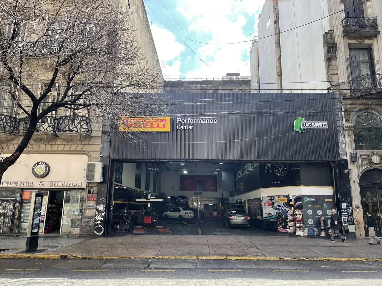 Edificio en rivadavia al 2000