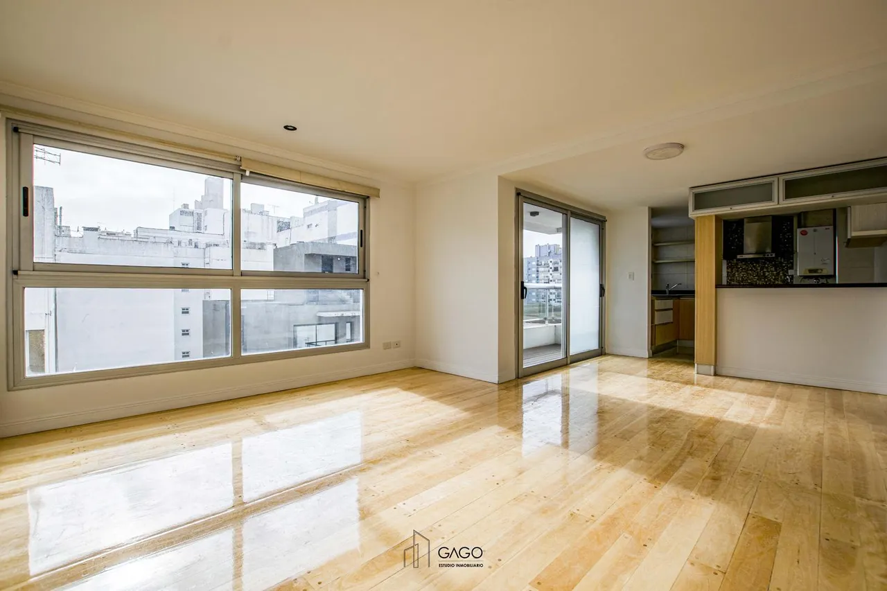 Departamento en Brown al 2500