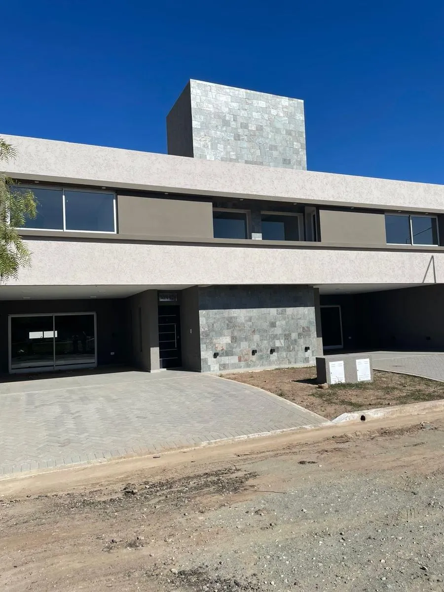 Departamento en LAS TOSCAS