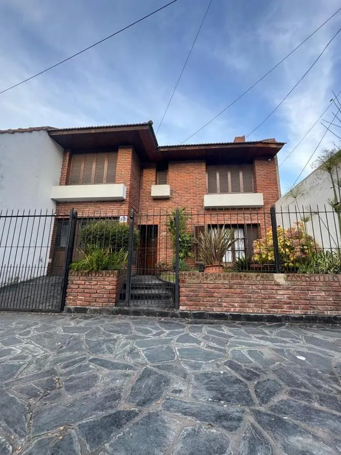 Casa en Tomás Guido 1364