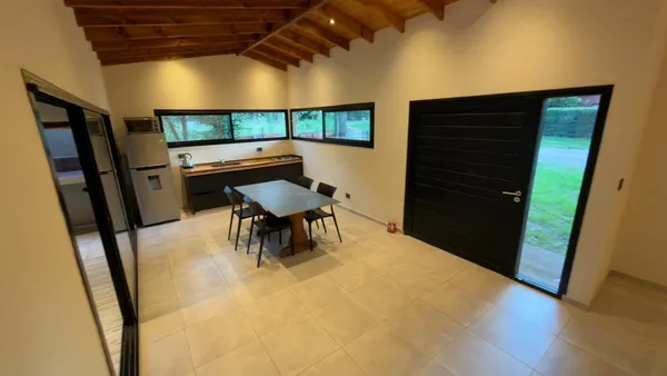 Casa en San Luis entre Jujuy y Misiones