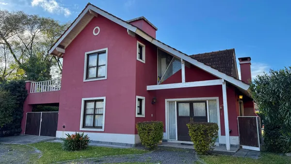 Casa en Marqués de Avilés al 2800