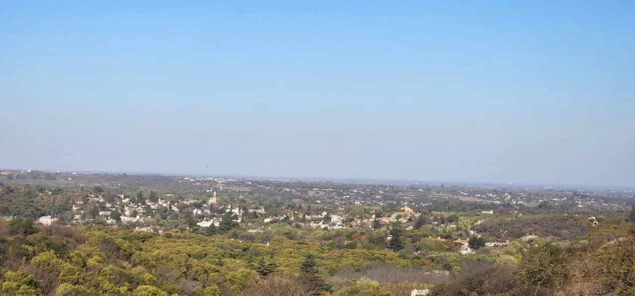 Terreno en av 5 de octubre al 700