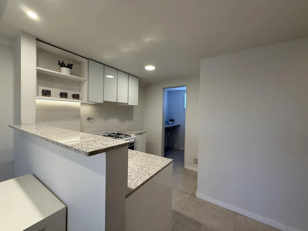 Departamento en 3 de Febrero al 1200