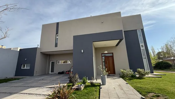 Casa en Barrio Santa Angela III - Lote 12