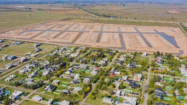 Terreno en TERRENOS EN FUNES LAKES