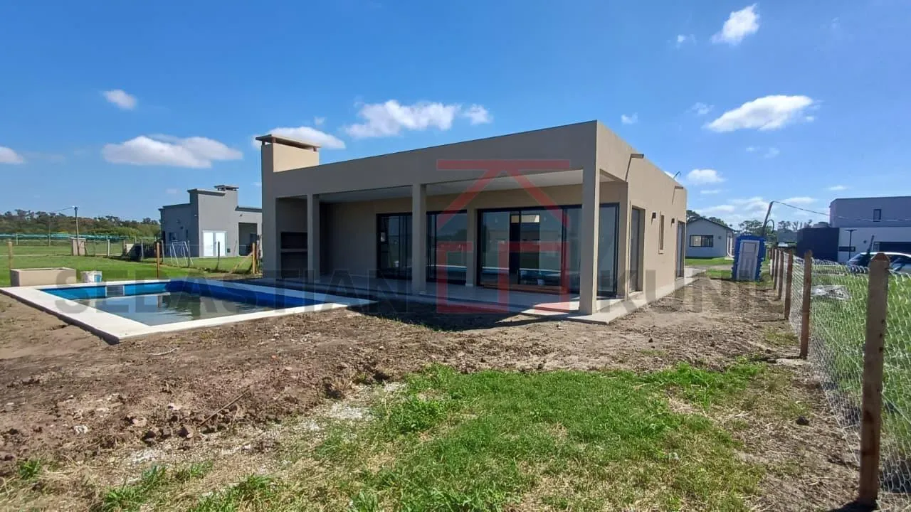 Casa en Casa 4 amb en El Ensueño