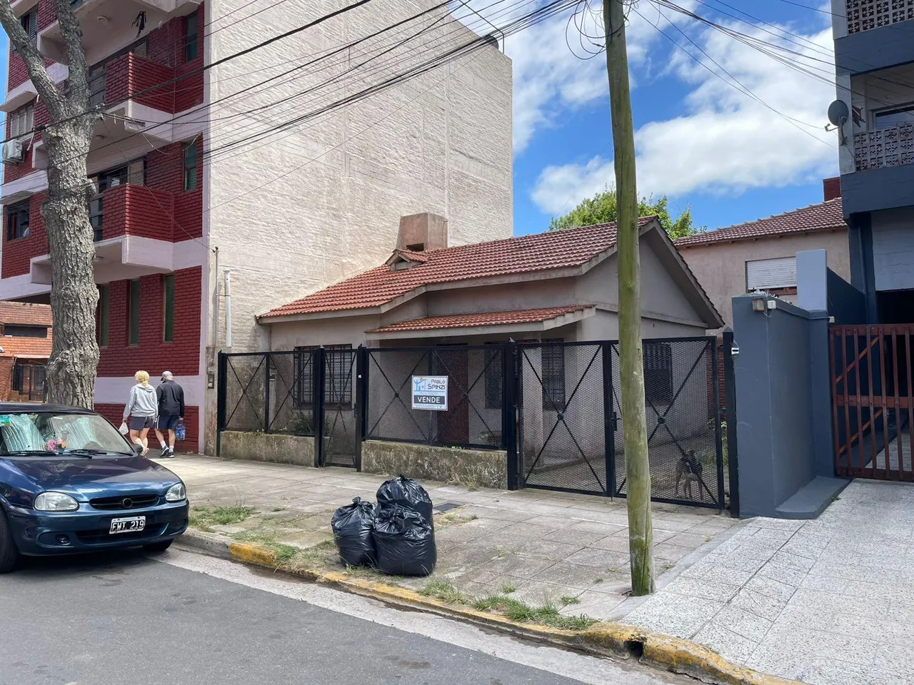 Casa en MENSAJERIAS al 200