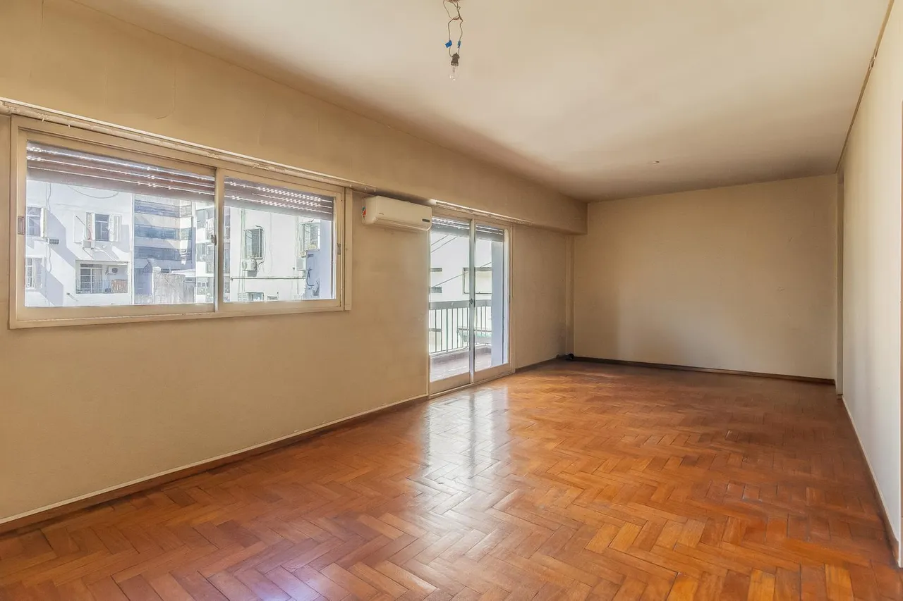 Departamento en Junin al 1000