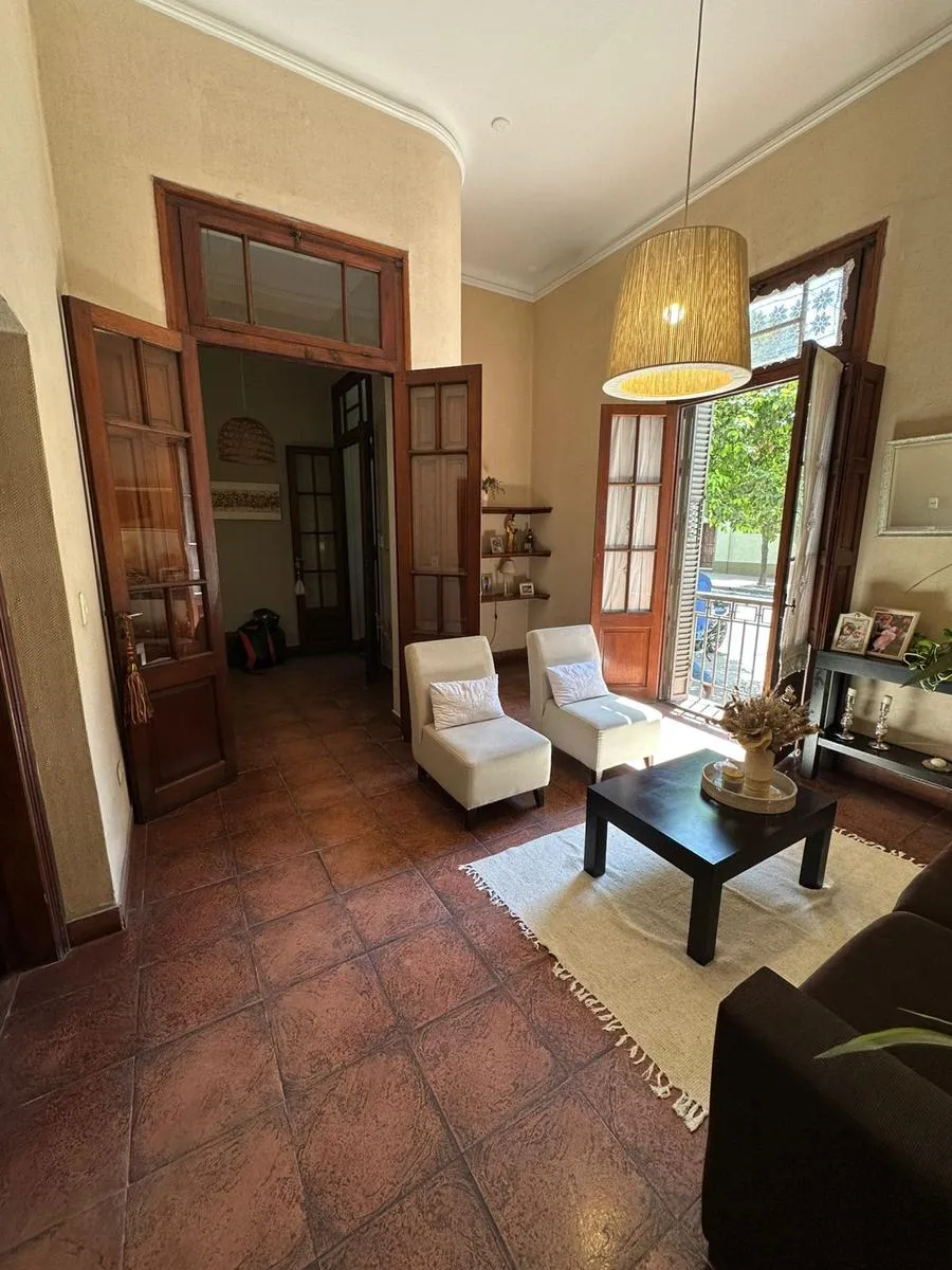 Casa en General paz al 1100