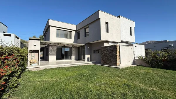 Terreno en BARRIO DALVIAN