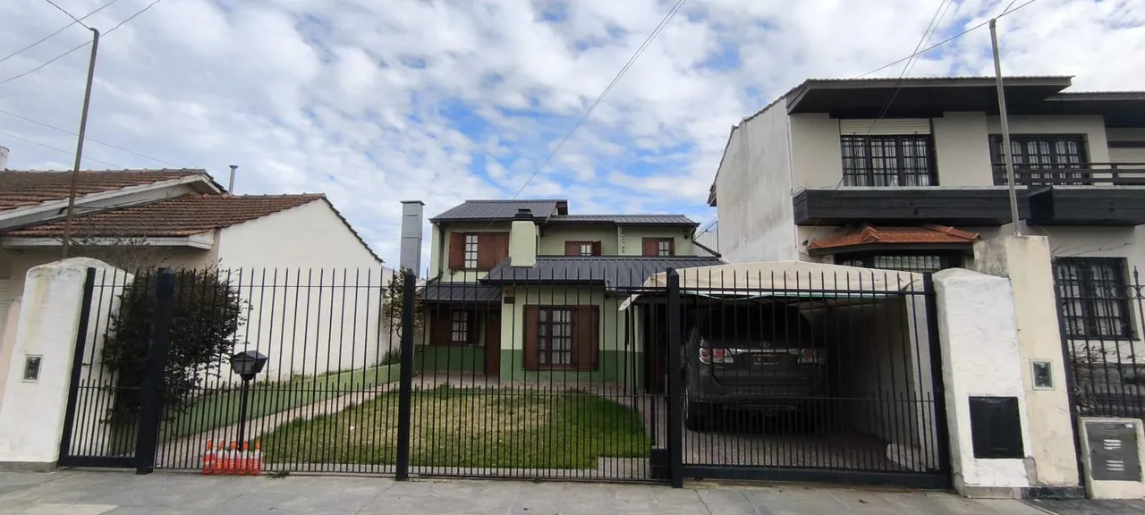 Casa en Ituzaingó al 5900
