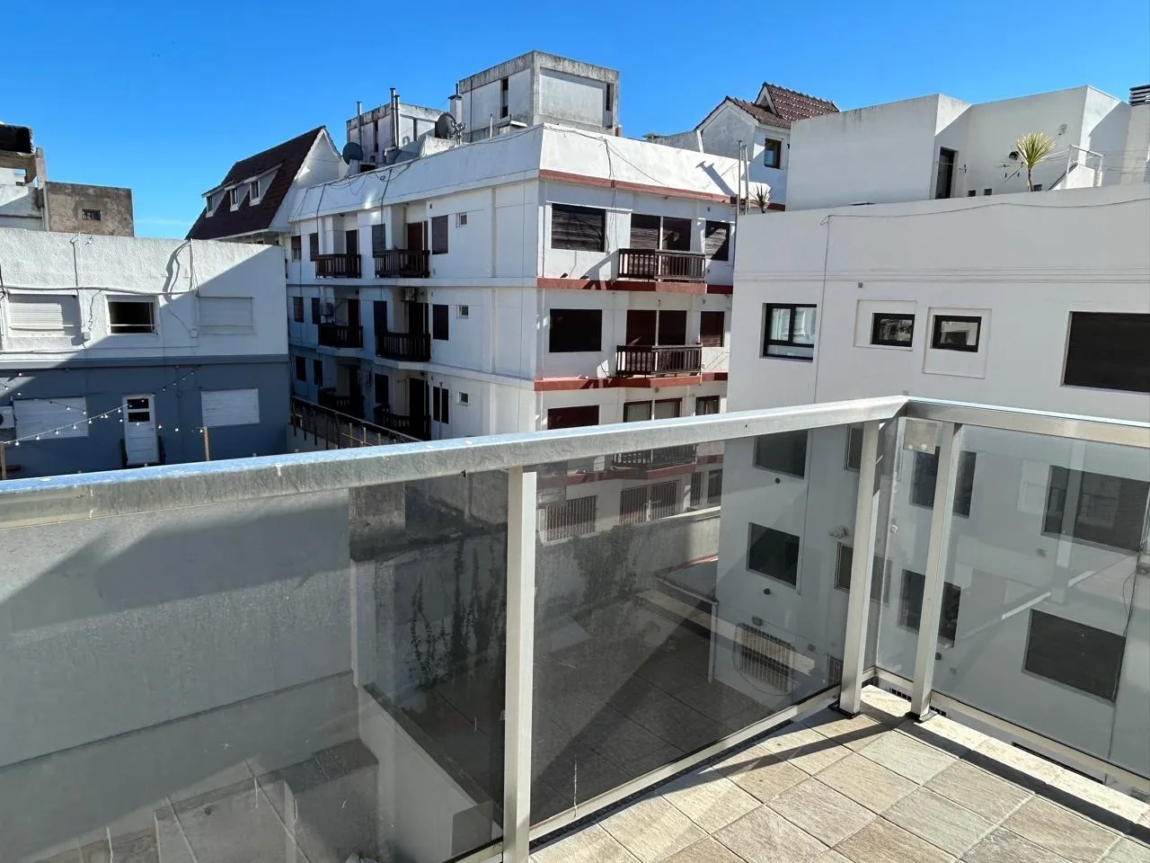 Departamento en Aristóbulo del Valle al 3500