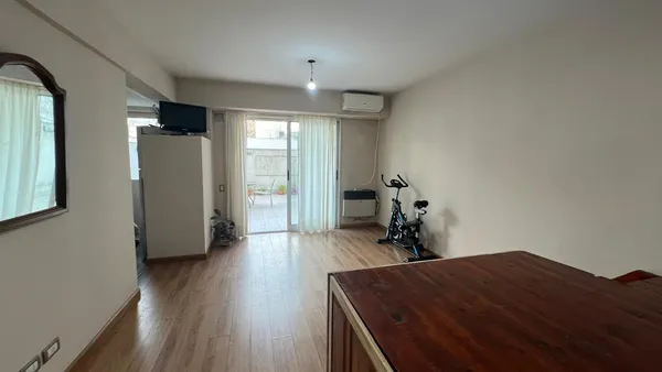 Departamento en Av. Independencia al 700
