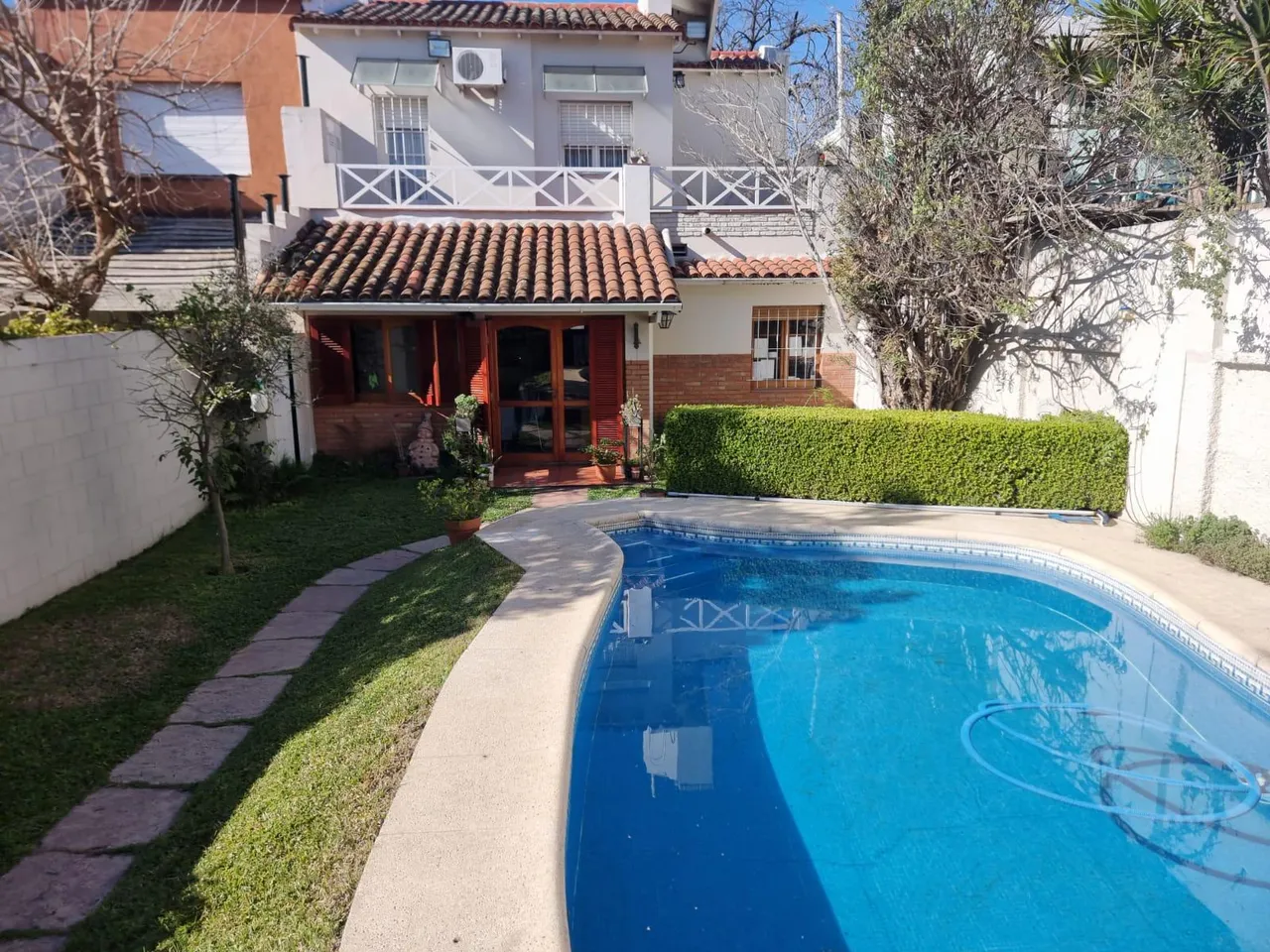 Casa en Marcos Paz al 4200