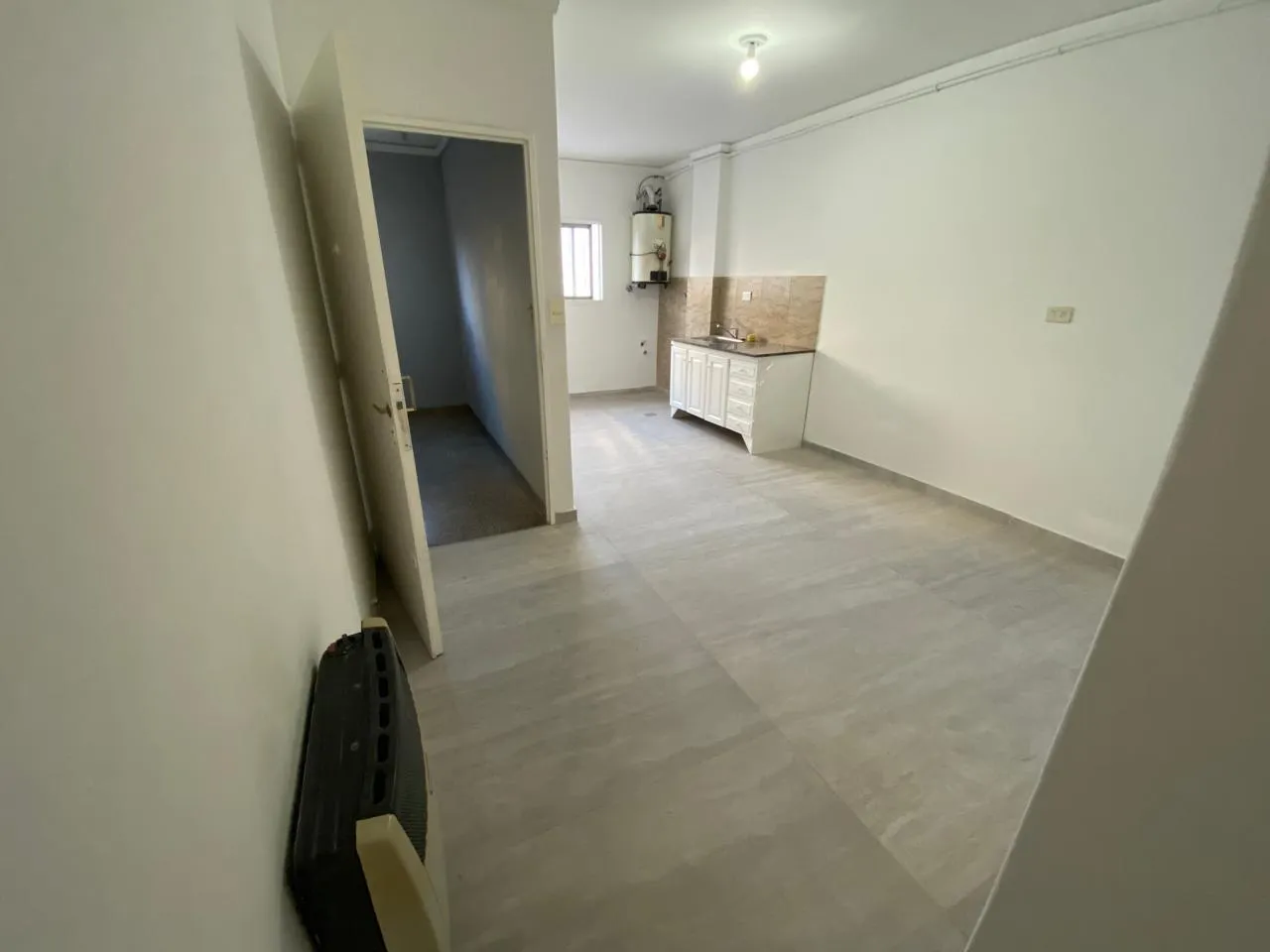 Departamento en Av. Pte. J. D. Perón al 1800