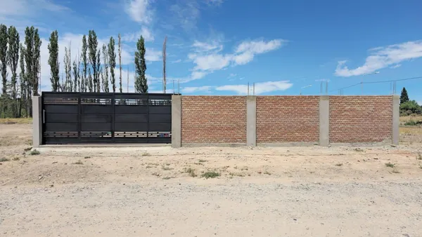 Terreno en Solalique y Alfonsina Storni