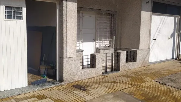 Casa en Adolfo Bellocq 3300