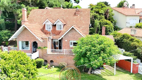 Casa en Gulliver al 400