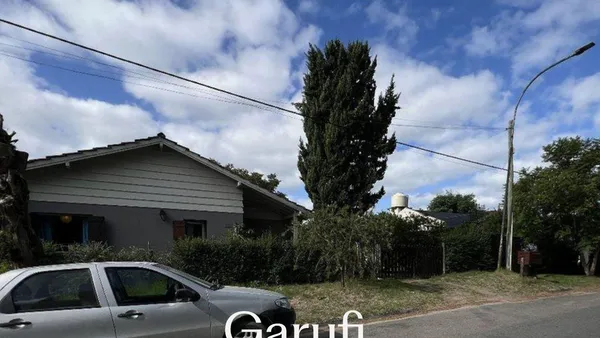 Terreno en De la Corvina al 1300